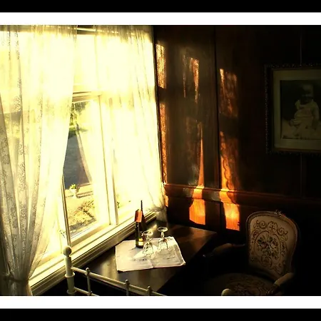 Paulsens Hotel 2*
