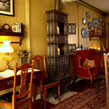Paulsens Hotel 2*