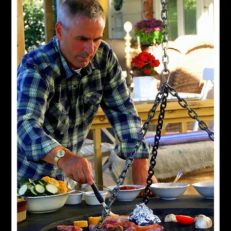 Hotel Paulsens Lyngdal